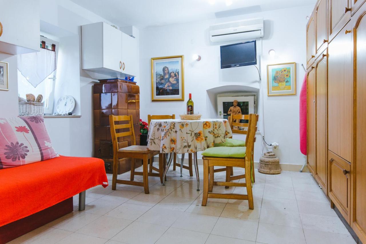 Holiday Home Katarina Omiš Esterno foto